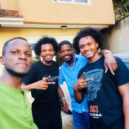 Tgs Homestay Kampala Eksteriør bilde
